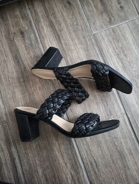 Woven Double-Strap Block Heel Sandals - Black